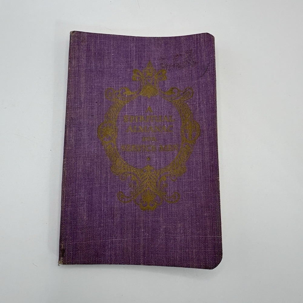 Vintage U.S. WWII Spiritual Almanac For Service Men 1944-1945; copyright 1943